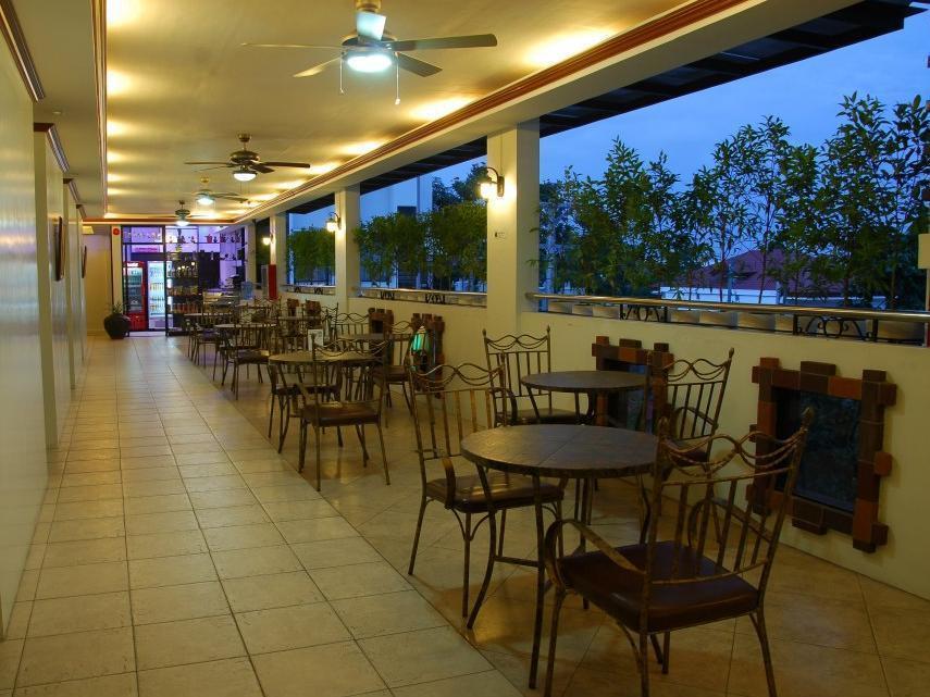 Ecoland Suites & Inn Davao City Dış mekan fotoğraf