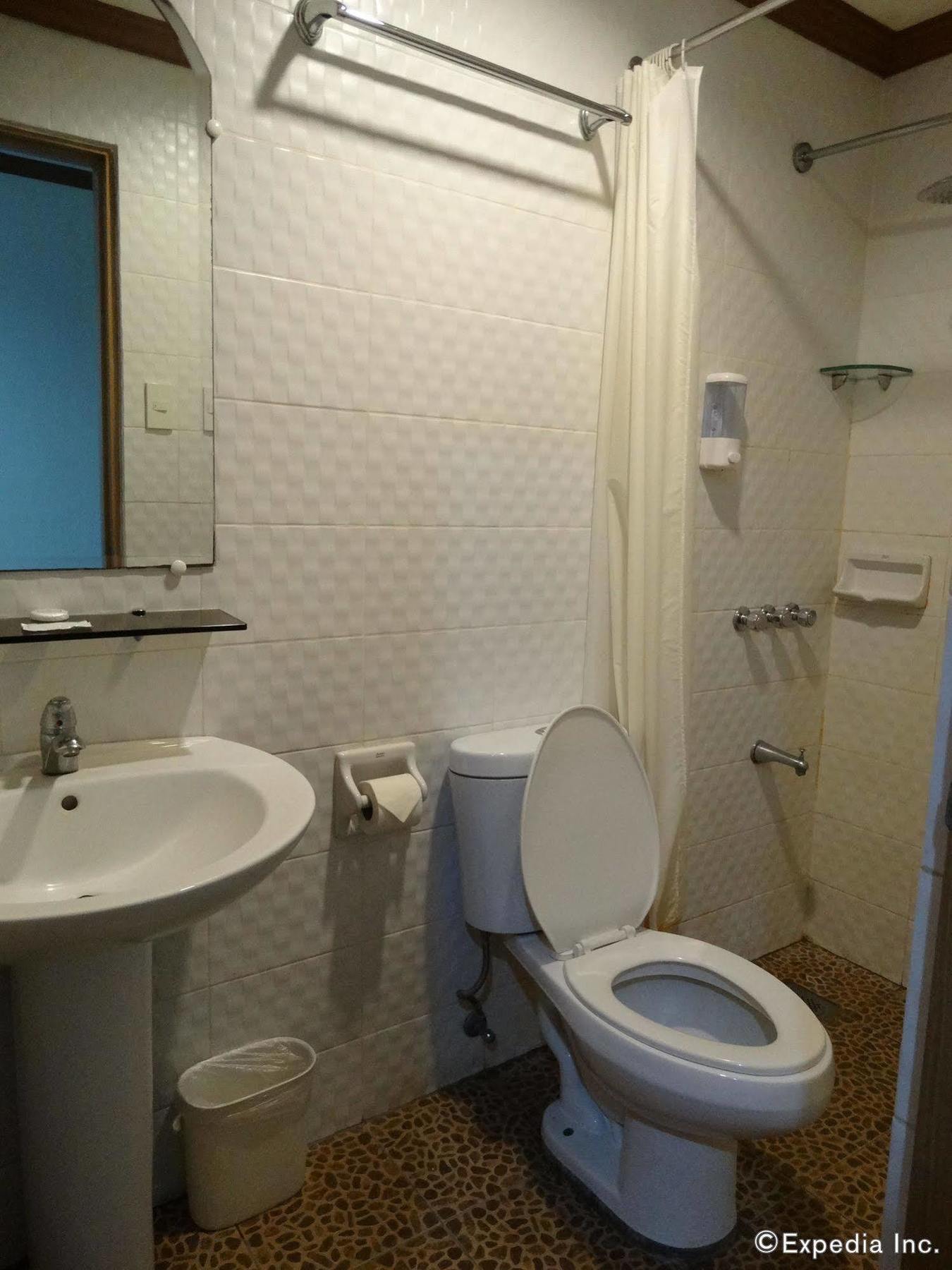 Ecoland Suites & Inn Davao City Dış mekan fotoğraf