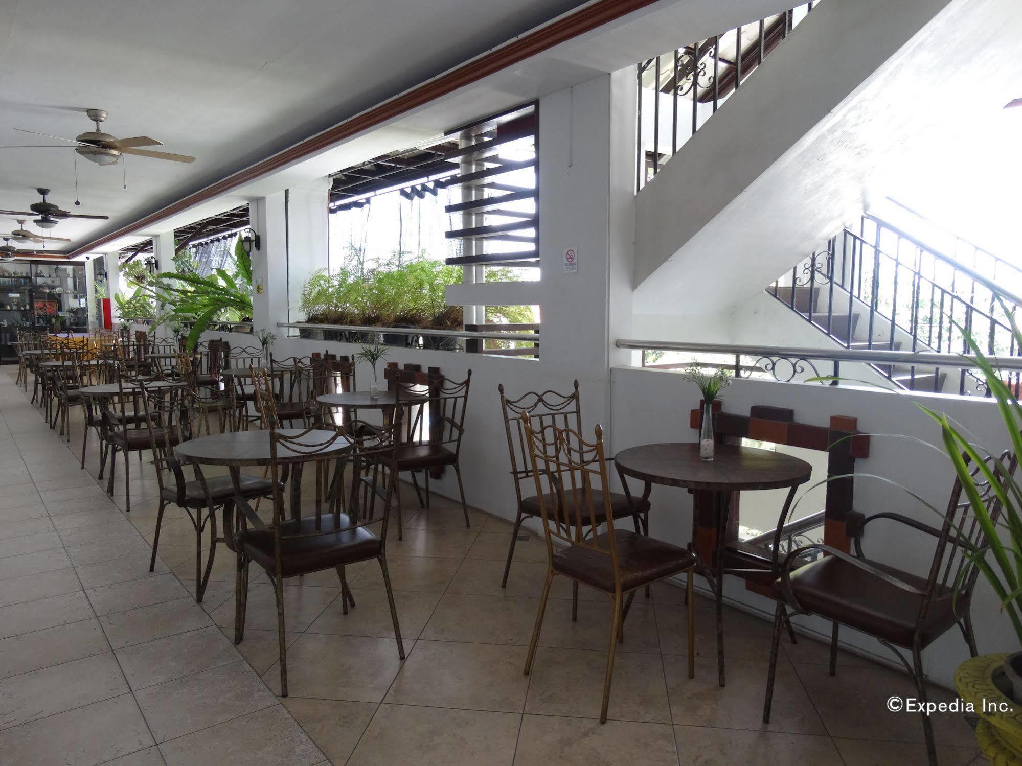 Ecoland Suites & Inn Davao City Dış mekan fotoğraf